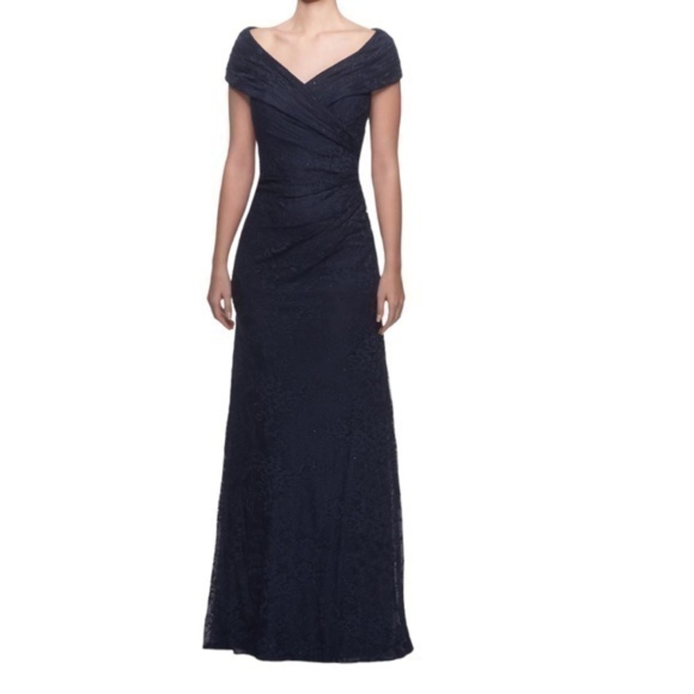 La Femme 27982 Navy Portrait Neck Lace‎ Formal Gown Size 16 NWT Mother of Bride